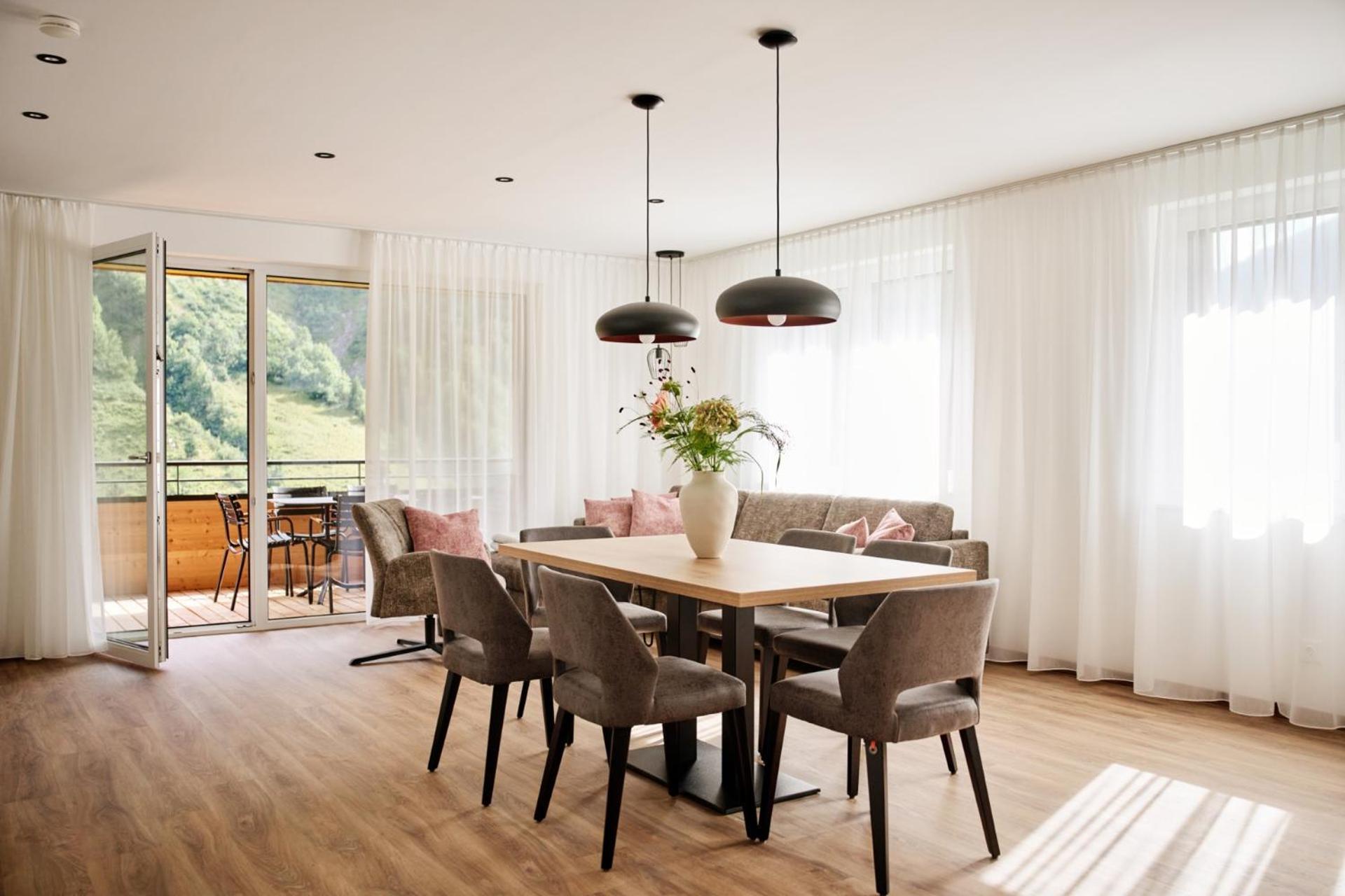 Alpenstolz Damuels Haus 4 - Stilvoll Urlauben In Den Bergen Lägenhet Exteriör bild