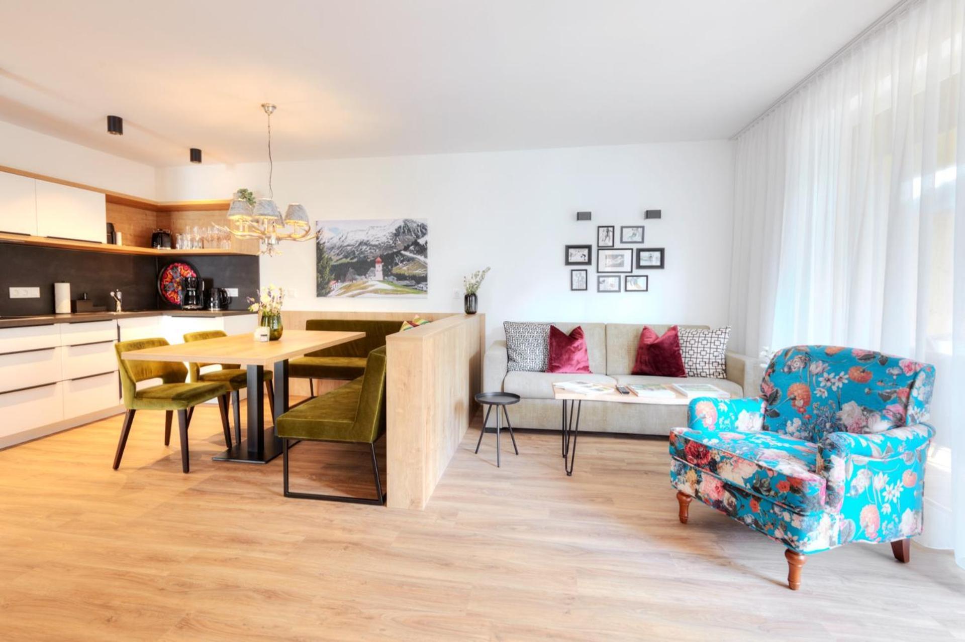 Alpenstolz Damuels Haus 4 - Stilvoll Urlauben In Den Bergen Lägenhet Exteriör bild