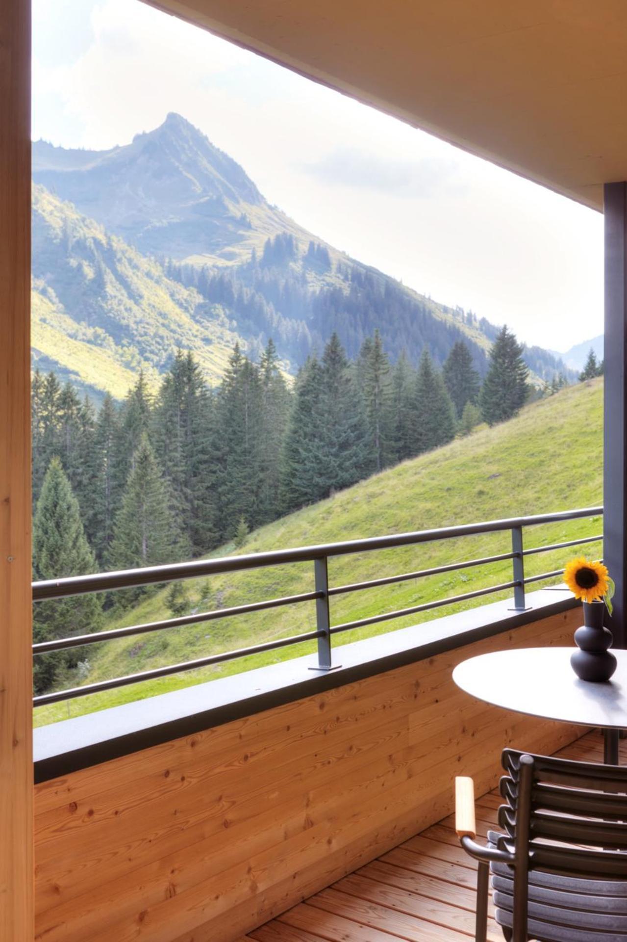 Alpenstolz Damuels Haus 4 - Stilvoll Urlauben In Den Bergen Lägenhet Exteriör bild