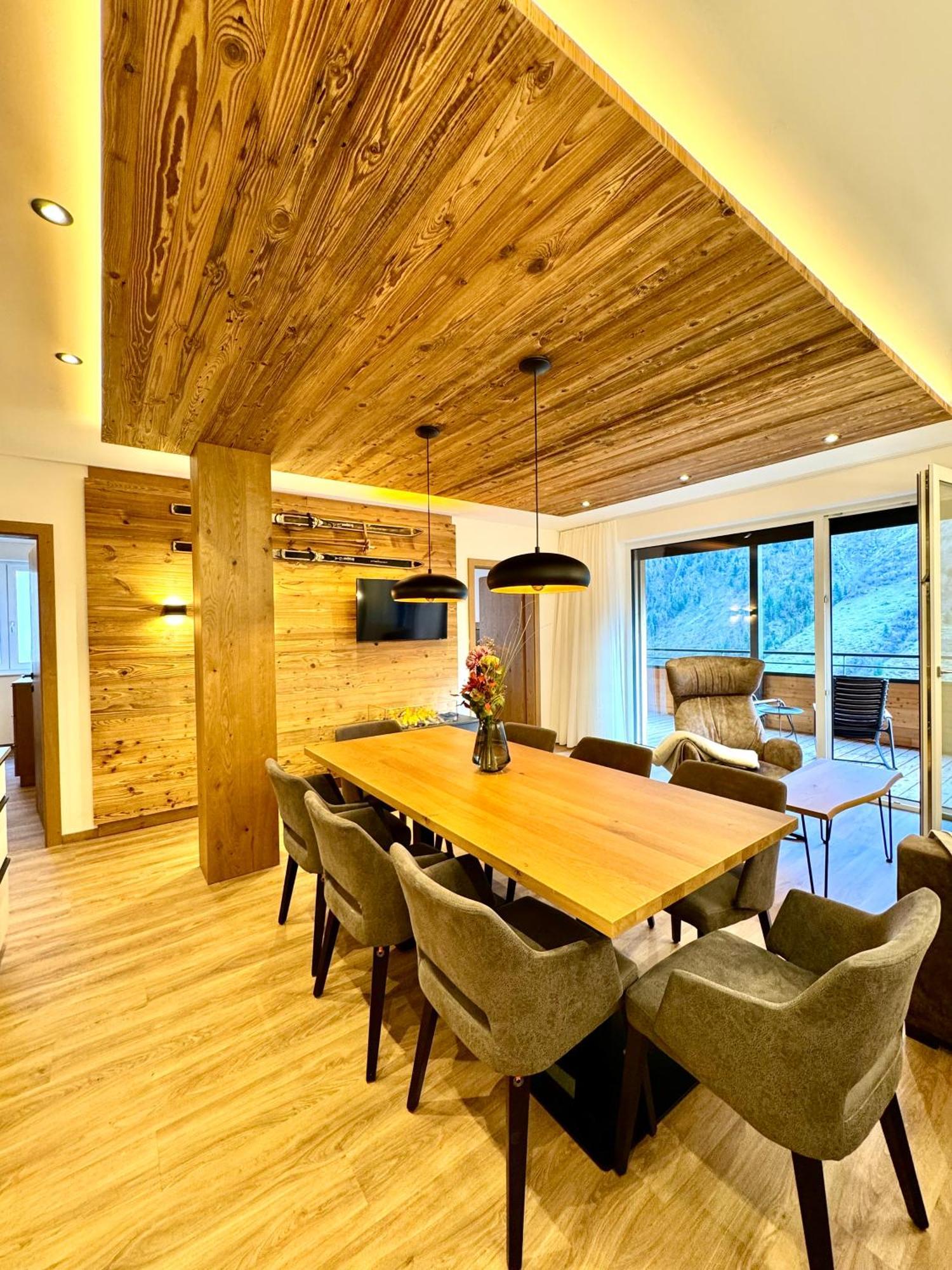 Alpenstolz Damuels Haus 4 - Stilvoll Urlauben In Den Bergen Lägenhet Exteriör bild
